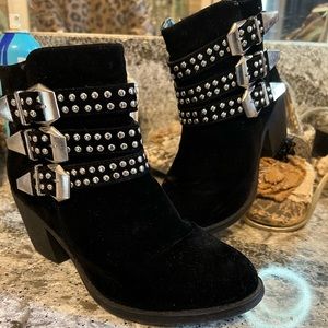 Precious biker booties!